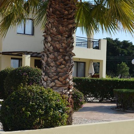 Faros Beach Apartment A102 Paphos Eksteriør bilde